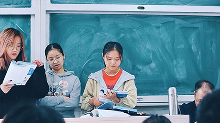 展會產(chǎn)品說 | 4K互動+三個課堂，賦能教育信息化建設(shè)